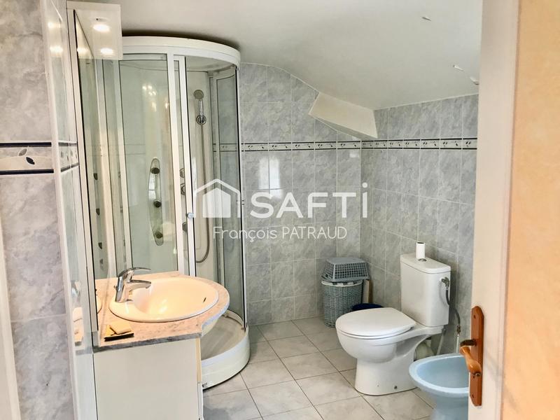 Maison - 140 m² - 6 pièces