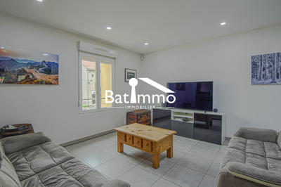 Appartement - 111 m² - 5 pièces