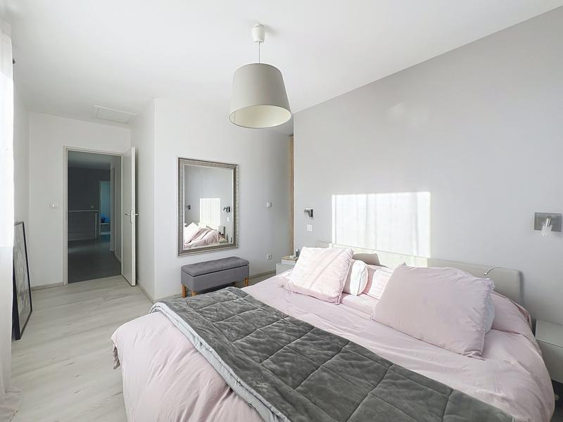 Maison - 135 m² - 5 pièces