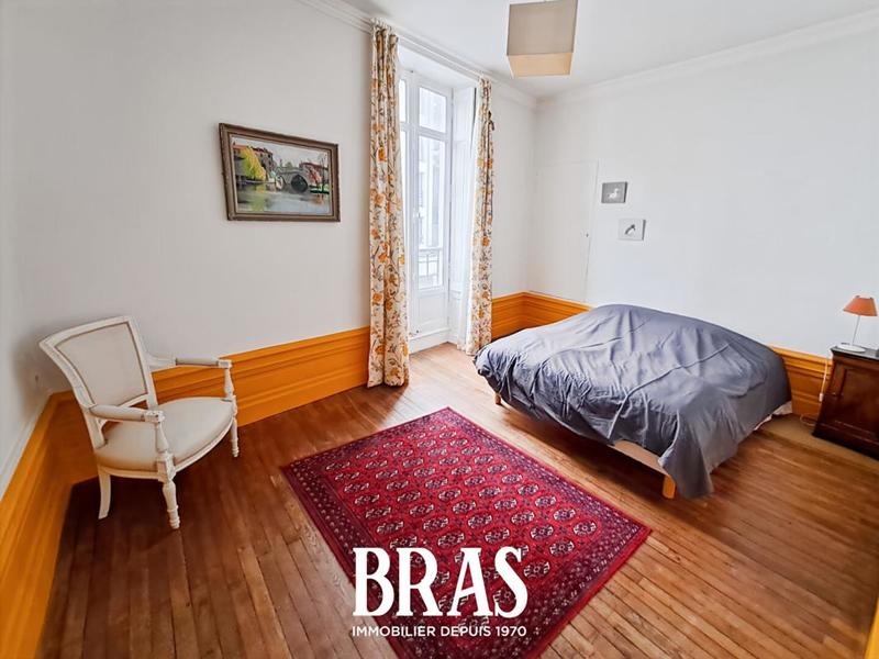 Appartement - 101 m² - 5 pièces