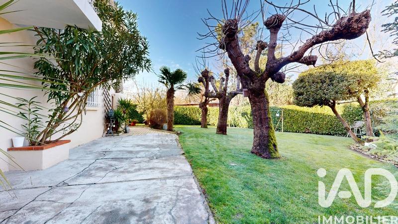 Maison - 206 m² - 8 pièces