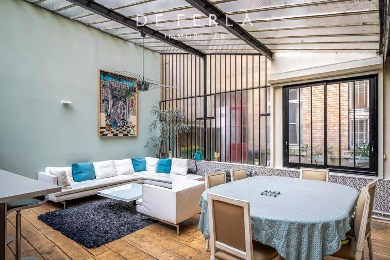 Appartement - 197 m² - 7 pièces