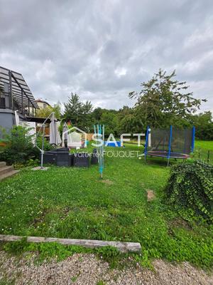 Maison - 129 m² - 8 pièces