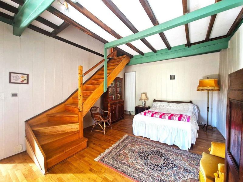 Maison - 157 m² - 5 pièces