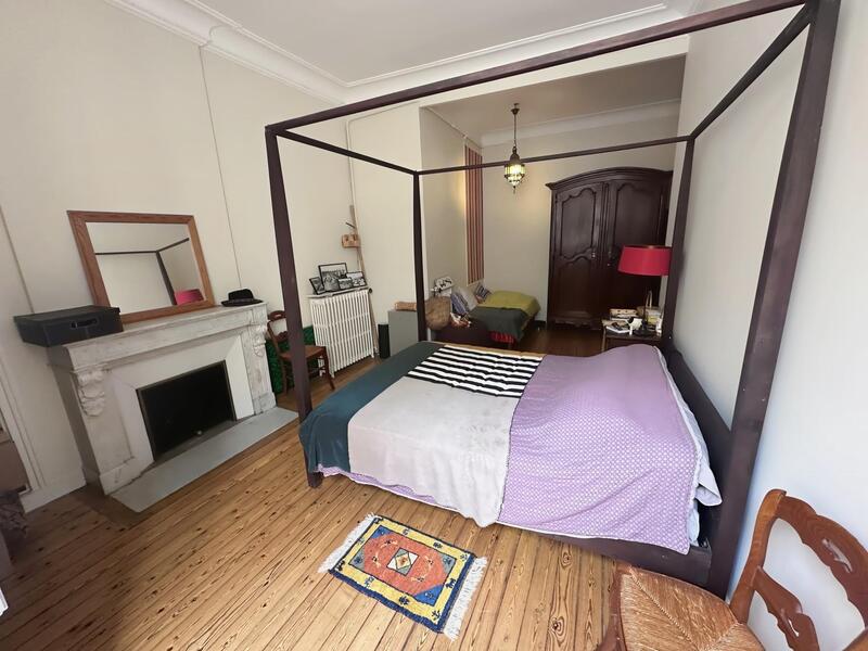 Appartement - 148 m² - 5 pièces