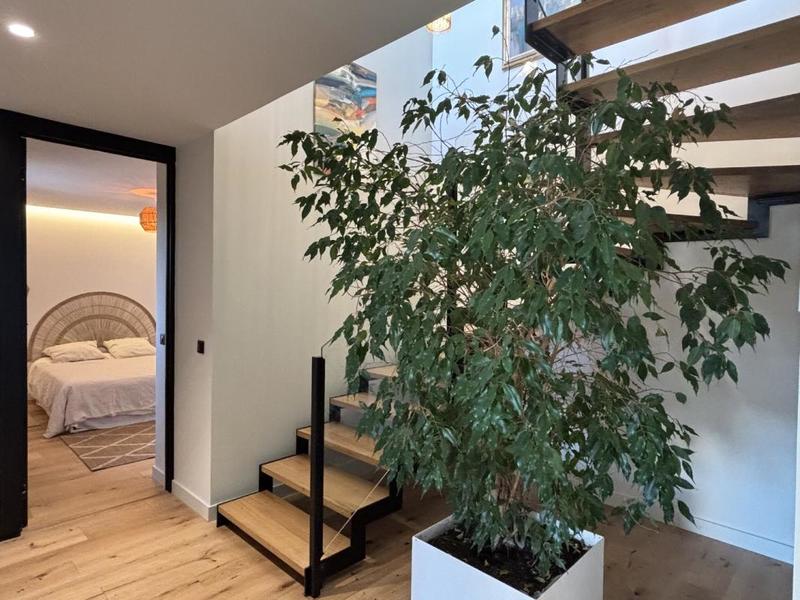 Maison d'architecte - 211 m² - 6 pièces