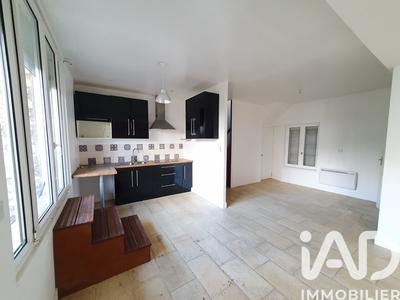 Maison - 102 m² - 4 pièces