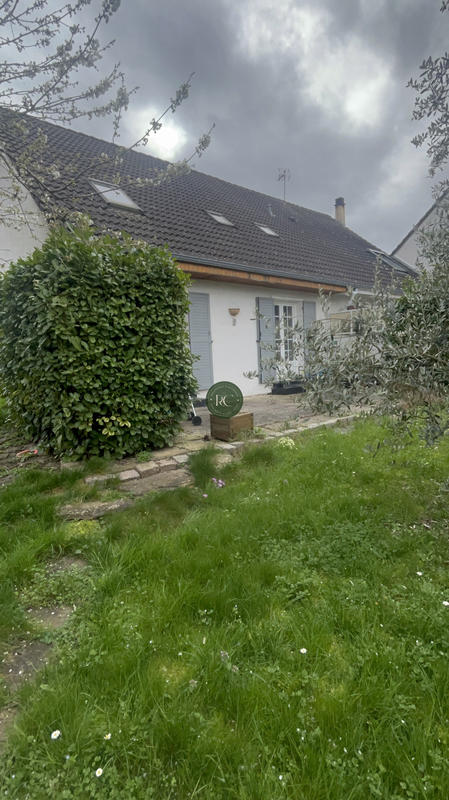 Maison - 89 m² - 4 pièces