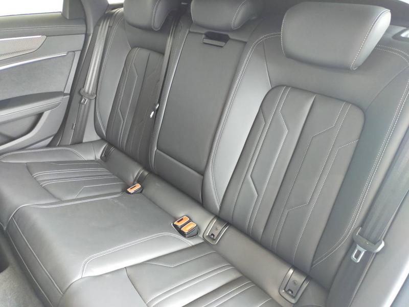 Audi A6 Avant 55 TFSIe 367 ch s tronic 7 Quattro Competition