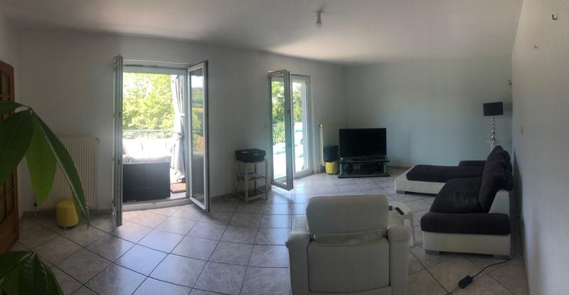 Maison traditionnelle - 180 m² - 7 pièces