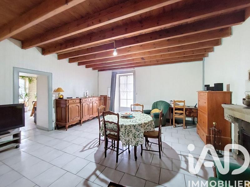 Maison de village - 220 m² - 6 pièces