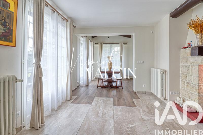 Maison - 195 m² - 7 pièces