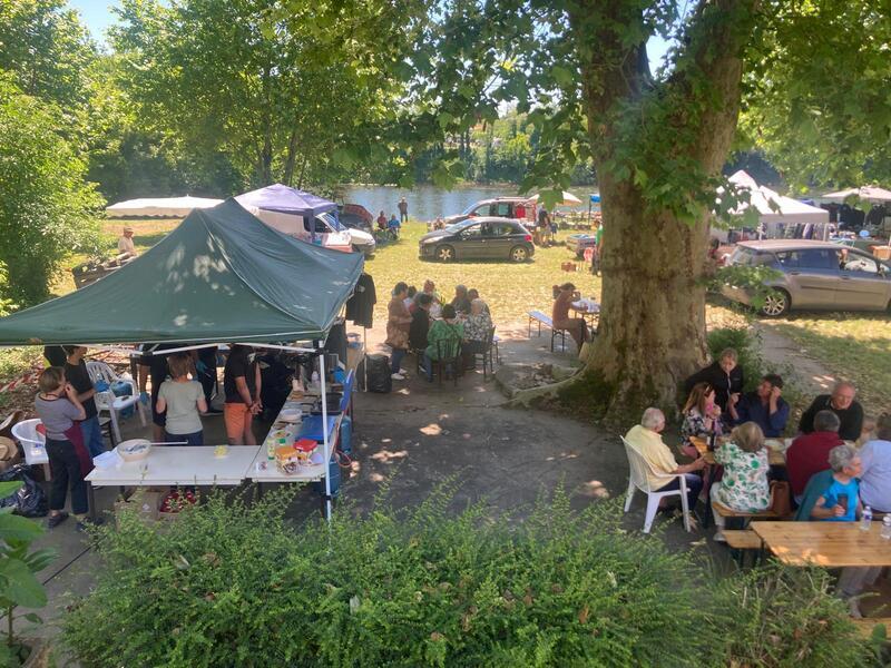 Brocante, vide-grenier