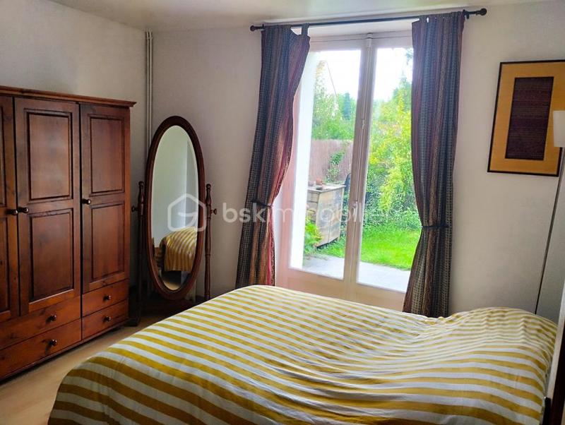 Maison en pierre - 170 m² - 9 pièces