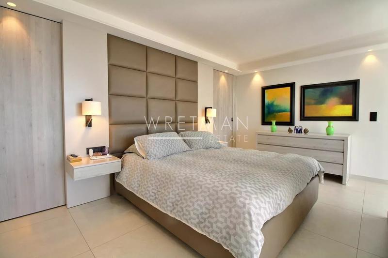 Appartement - 175 m² - 6 pièces