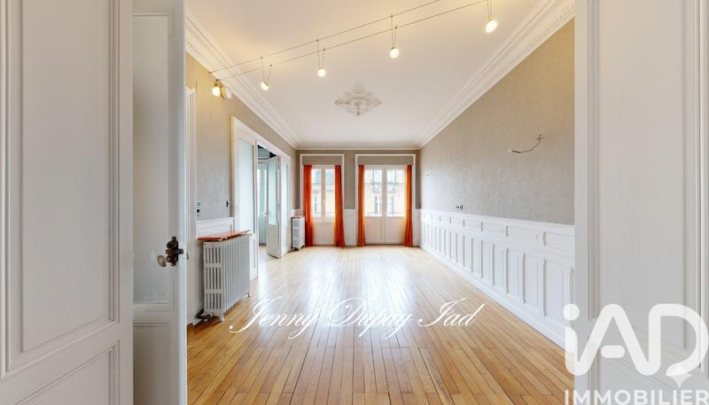 Appartement - 160 m² - 8 pièces