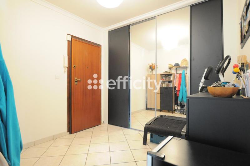 Appartement - 85 m² - 3 pièces