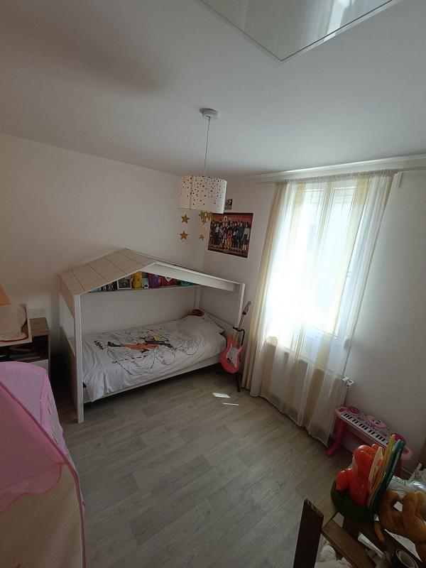 Maison - 75 m² - 5 pièces