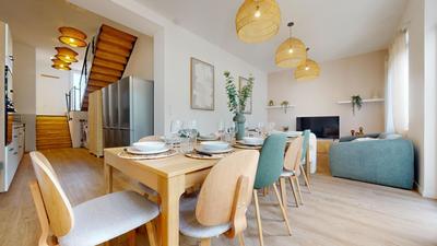 Maison - 162 m² - 10 pièces