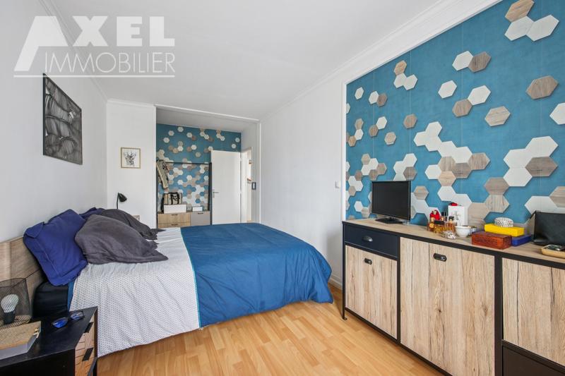 Appartement - 80 m² - 4 pièces