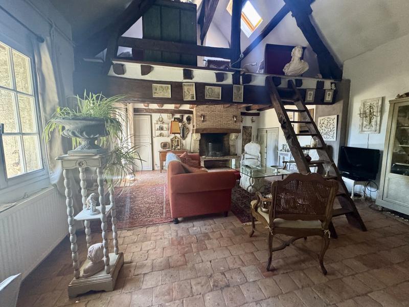 Maison - 140 m² - 5 pièces