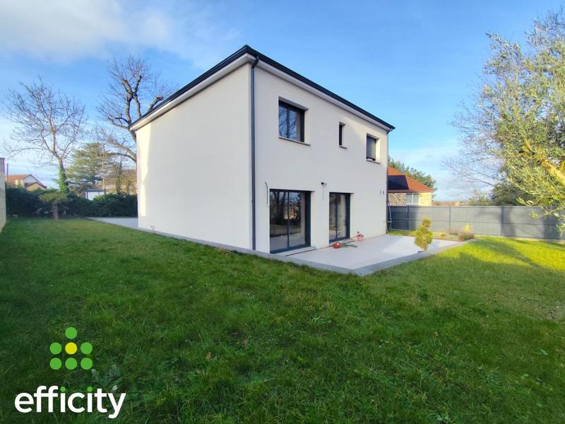 Maison - 160 m² - 6 pièces