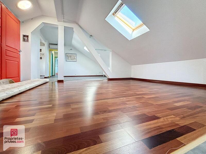 Appartement - 160 m² - 4 pièces