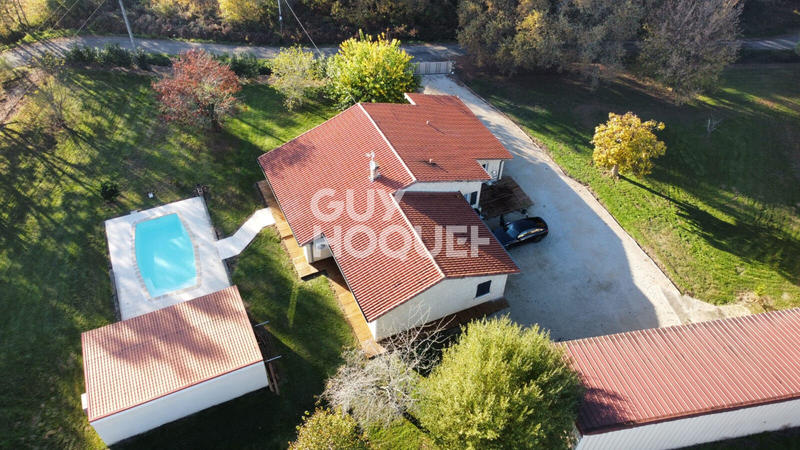 Maison - 168 m² - 6 pièces