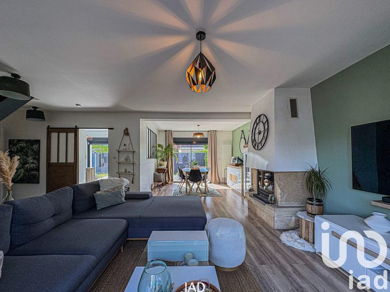 Maison - 110 m² - 6 pièces