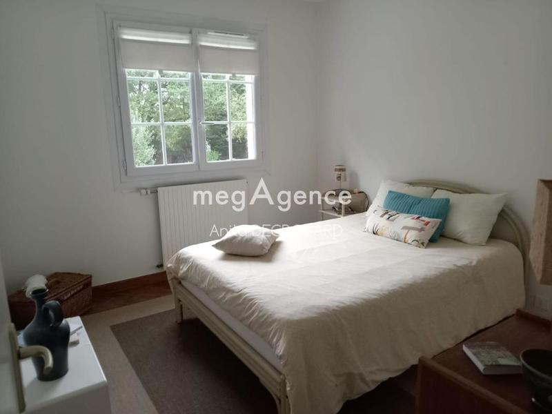 Maison - 200 m² - 5 pièces