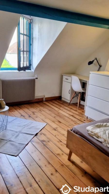 Chambre - 13 m² - 1 pièce