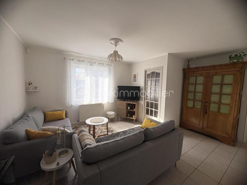 Maison traditionnelle - 98 m² - 6 pièces