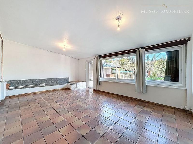 Maison traditionnelle - 110 m² - 5 pièces