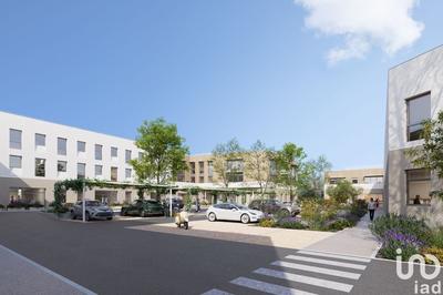 Local commercial - 243 m²