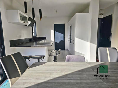 Maison contemporaine - 101 m² - 5 pièces