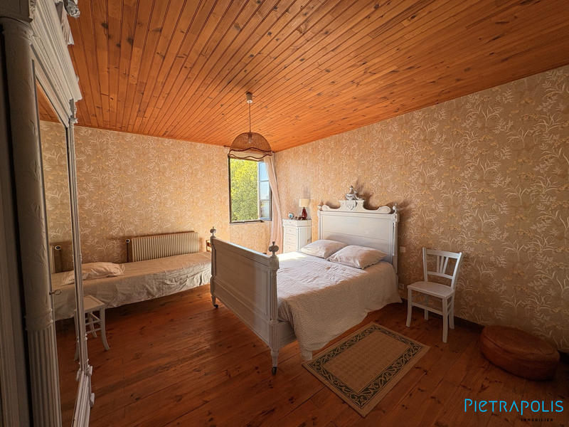 Maison ancienne - 247 m² - 13 pièces