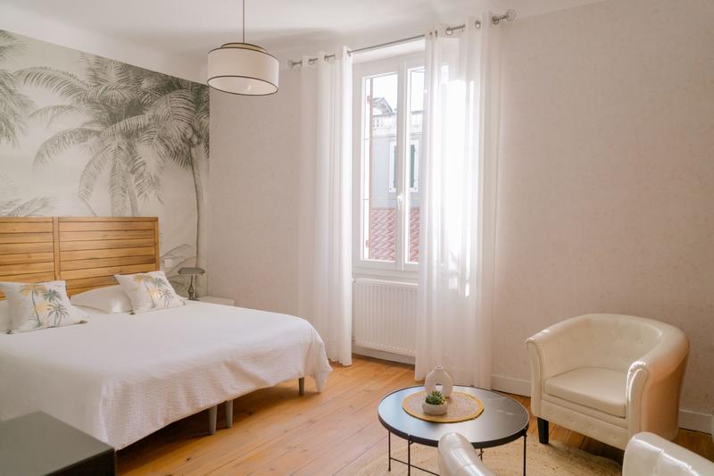 Villa - 287 m² - 12 pièces