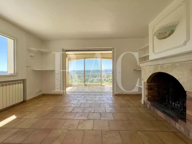 Villa - 350 m² - 7 pièces