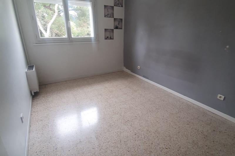 Appartement - 101 m² - 5 pièces