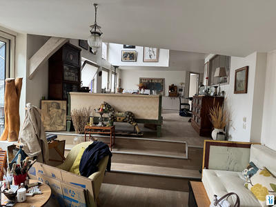 Appartement - 97 m² - 5 pièces