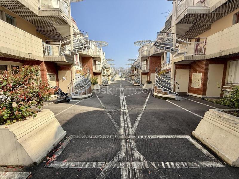 Appartement - 83 m² - 4 pièces