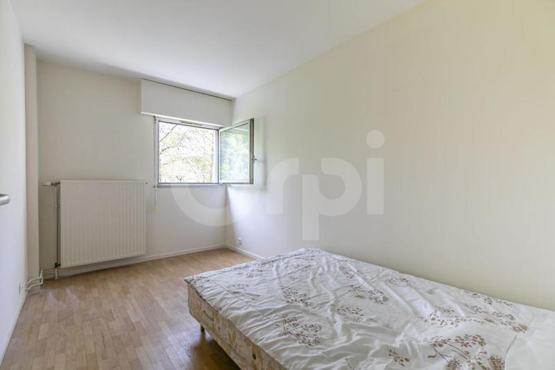 Duplex - 111 m² - 5 pièces