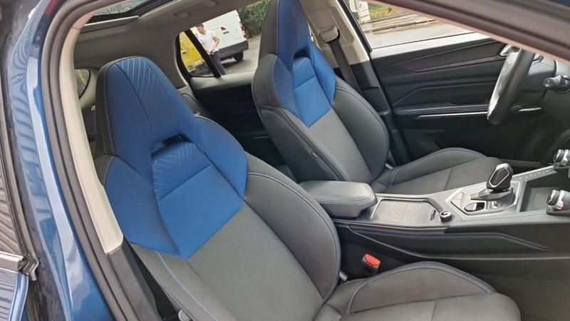 Lynk &amp; Co 01 1.5 Phev 261 Ch Dcth7