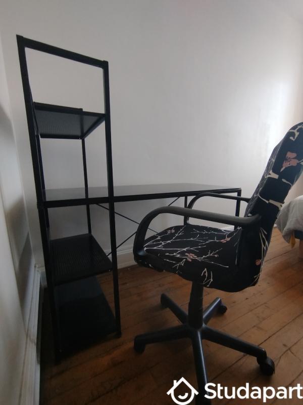 Chambre - 9 m² - 1 pièce