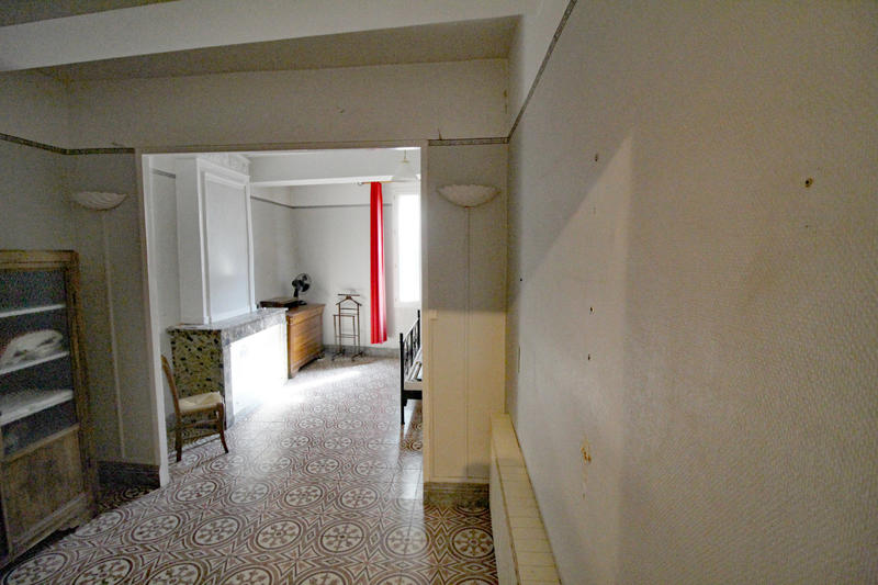 Maison - 450 m² - 12 pièces