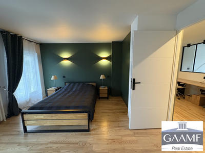 Appartement - 94 m² - 3 pièces