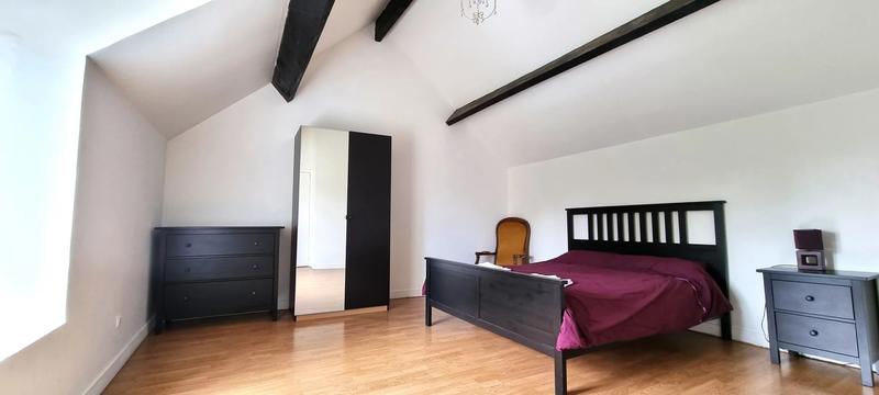 Maison - 182 m² - 9 pièces