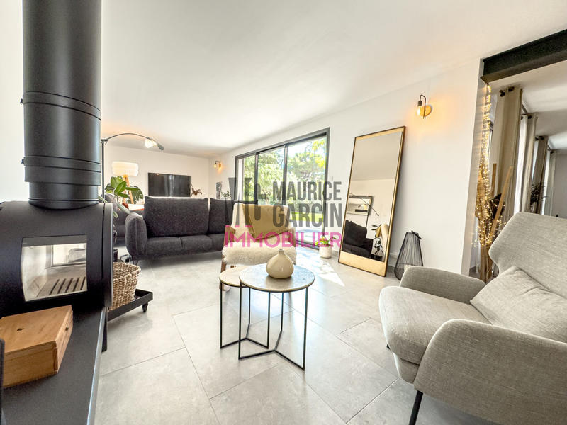 Maison - 190 m² - 6 pièces