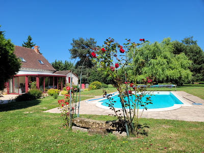 Maison - 203 m² - 8 pièces