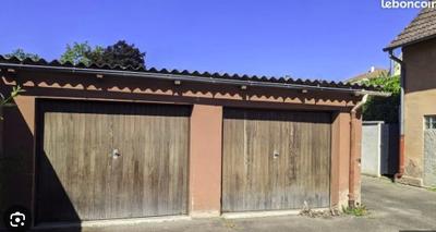 Parking / Garage - 15 m²